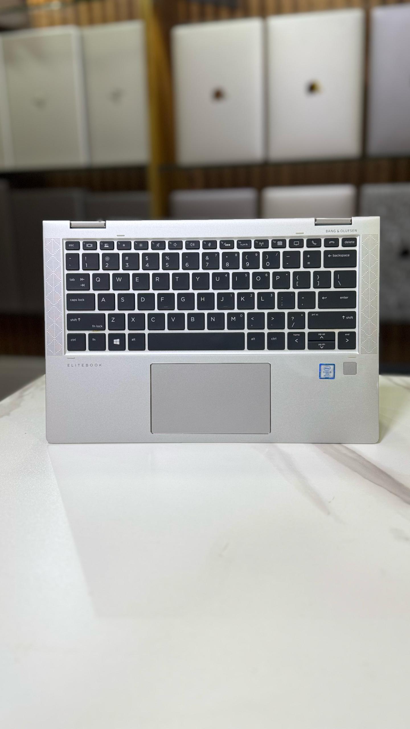 HP EliteBook 1030 G3 Convertible Core i7 16Go RAM SSD 1To