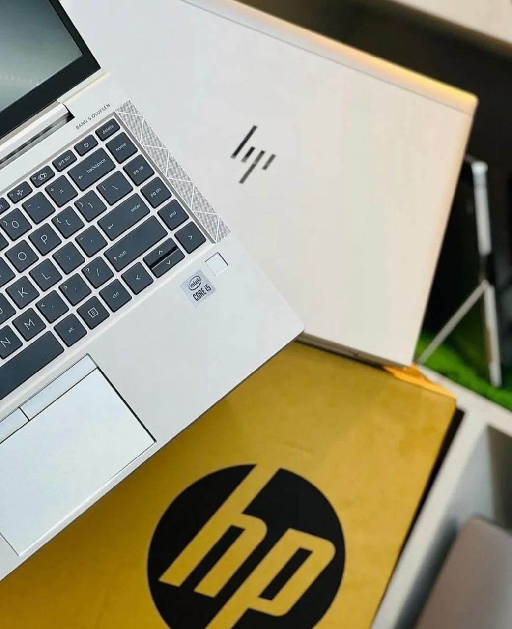 HP EliteBook 830 G7 Core i5 10e génération 16Go RAM SSD NVMe 1To PC portable professionnel compact, rapide et fiable avec garantie 06 mois.